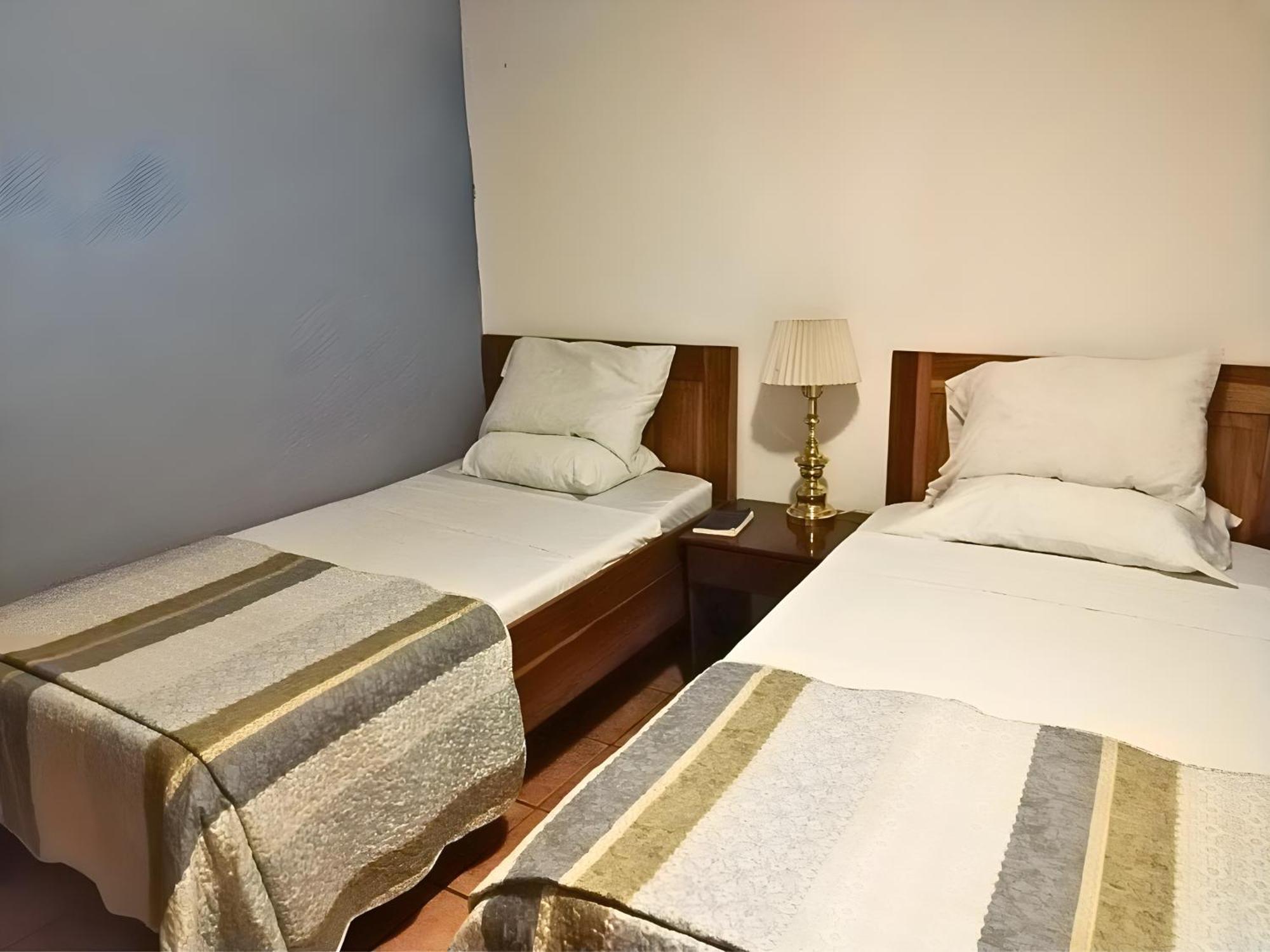 Hotel Puerta Del Sol - San Jose Airport Szoba fotó
