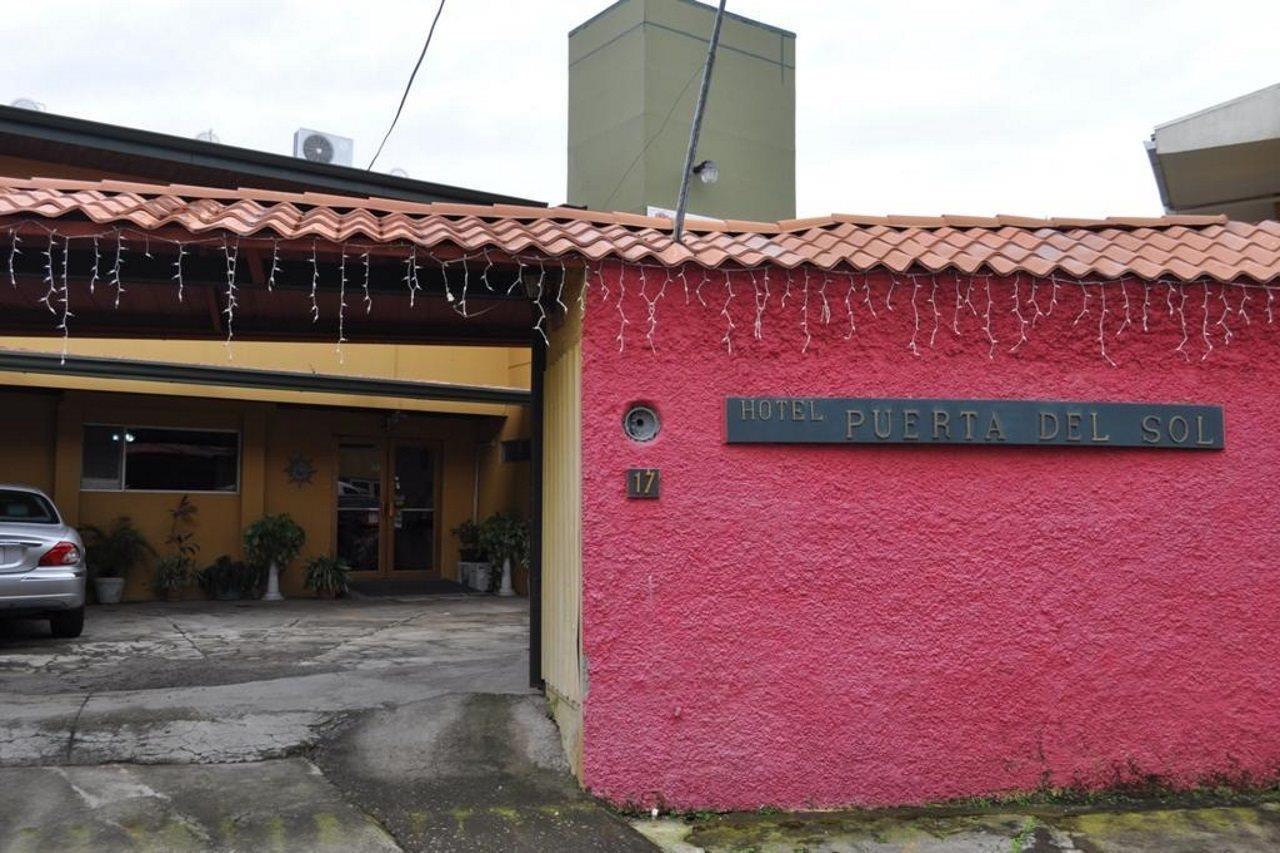 Hotel Puerta Del Sol - San Jose Airport Kültér fotó